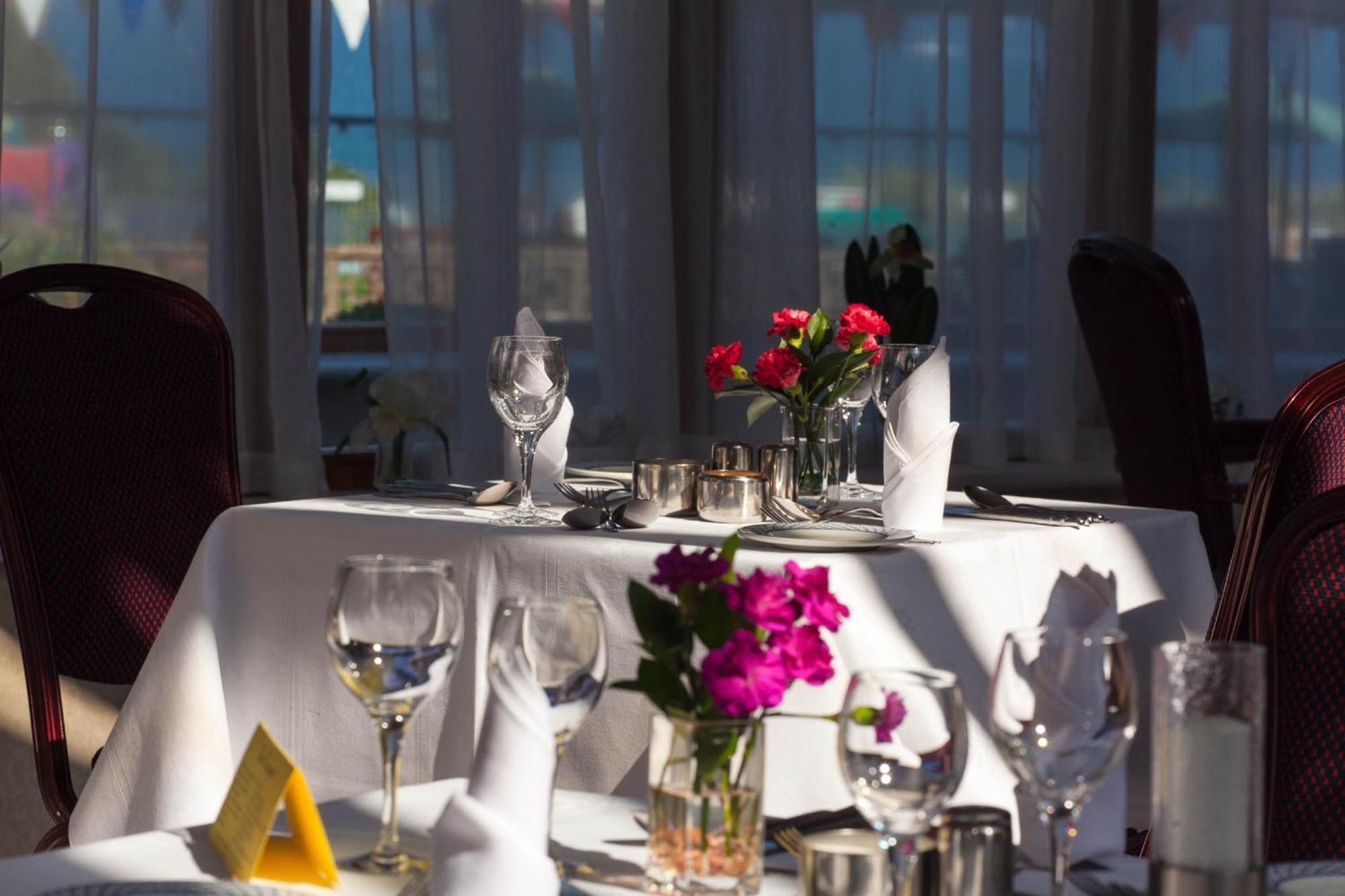 דוליש Langstone Cliff Hotel מראה חיצוני תמונה